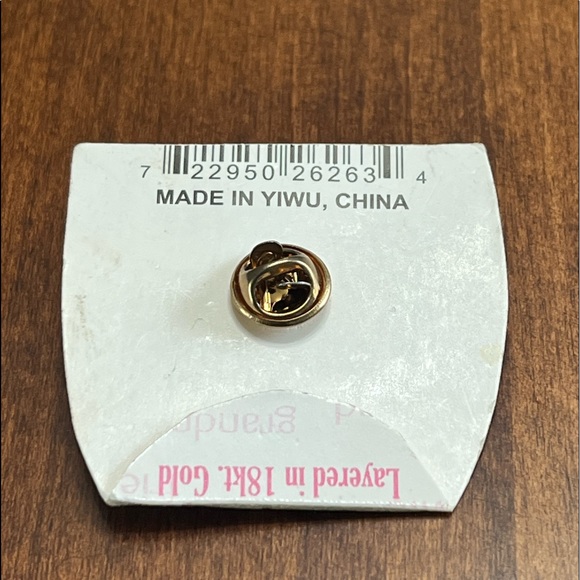 NTW Breast Cancer Awareness Pin - Picture 2 of 3